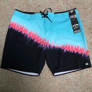 Billabong T Street Airlite Mens Boardshorts 19”  size 40